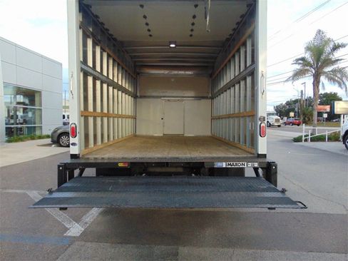 Certified 2024 Ford E-450 and Econoline 450 Super Duty w/ Power Windows & Locks Group image 16