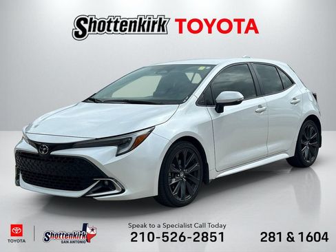 Used 2024 Toyota Corolla XSE FWD image 1