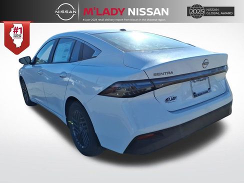 New 2026 Nissan Sentra SV image 5