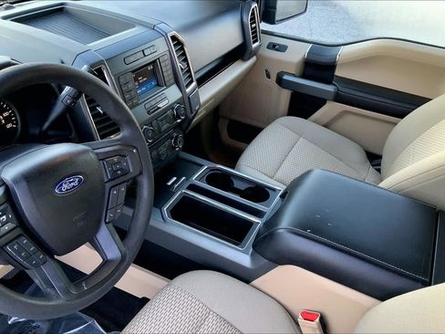 Used 2016 Ford F150 XLT w/ Trailer Tow Package image 14