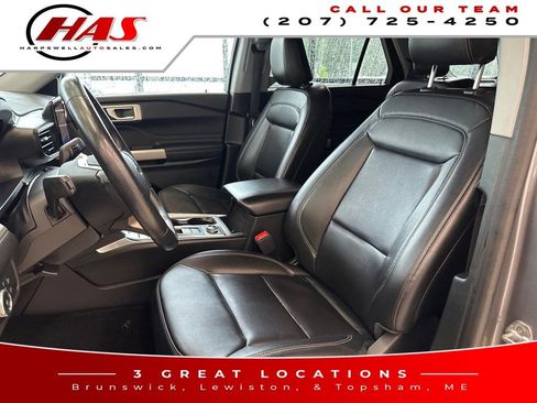 Used 2021 Ford Explorer XLT w/ Equipment Group 202A image 15