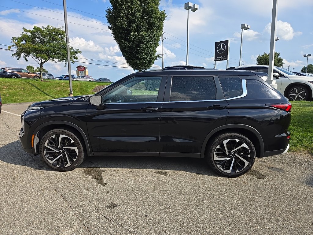 Used 2024 Mitsubishi Outlander SE AWD/4WD image 9