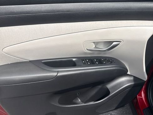 Used 2025 Hyundai Tucson SEL AWD/4WD image 9