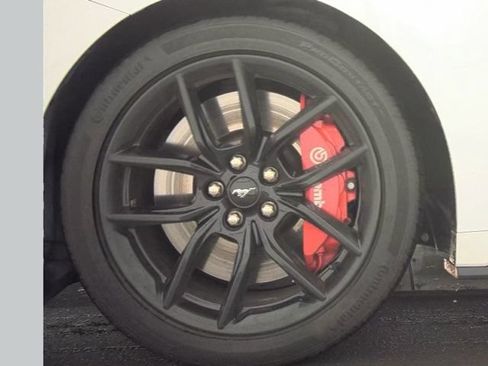 Used 2025 Ford Mustang GT Premium RWD image 21