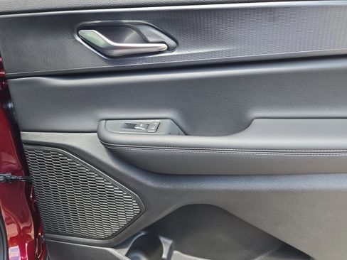 New 2025 Jeep Grand Cherokee L Laredo w/ Luxury Tech Group I image 33