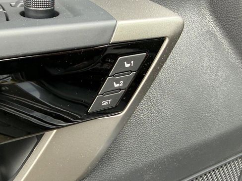 New 2026 Toyota Tundra Limited image 13