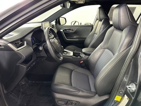 Used 2021 Toyota RAV4 XSE w/ XSE Grade Weather Package image 16