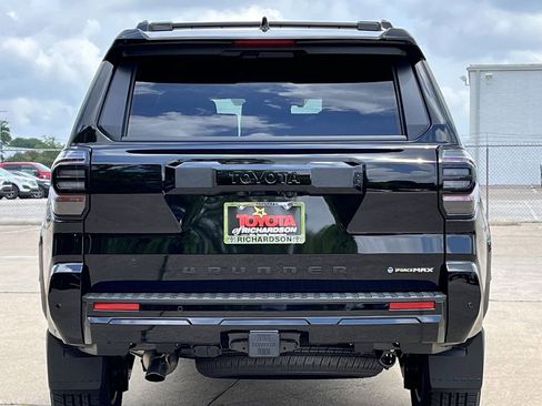 Used 2026 Toyota 4Runner Limited AWD/4WD image 5