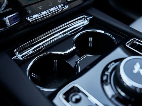 Used 2025 Rolls-Royce Ghost AWD/4WD image 81