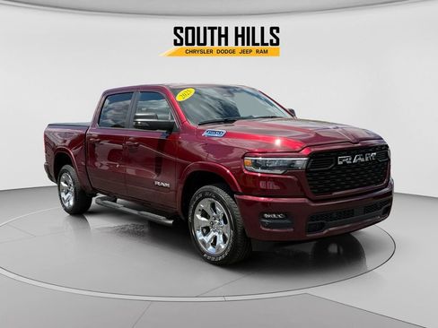 Used 2025 RAM 1500 Big Horn AWD/4WD image 7