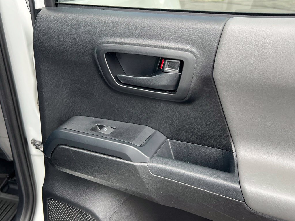 Used 2019 Toyota Tacoma SR w/ SR Convenience Package RWD image 20
