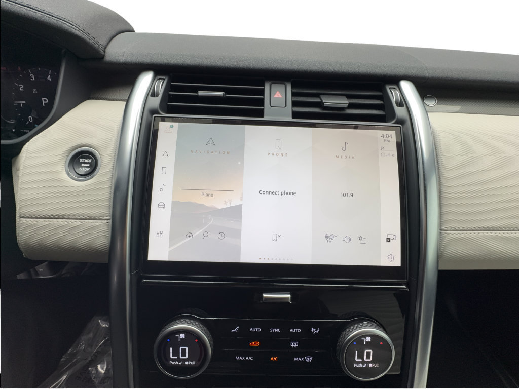 Used 2023 Land Rover Discovery Metropolitan Edition AWD/4WD image 53