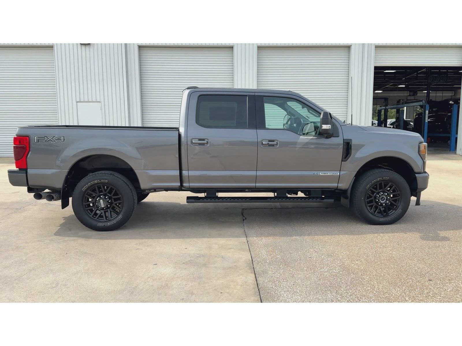 Used 2021 Ford F250 Lariat AWD/4WD image 9