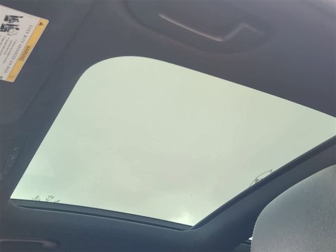 Used 2022 Mercedes-Benz GLC 300 4MATIC w/ AMG Line image 24