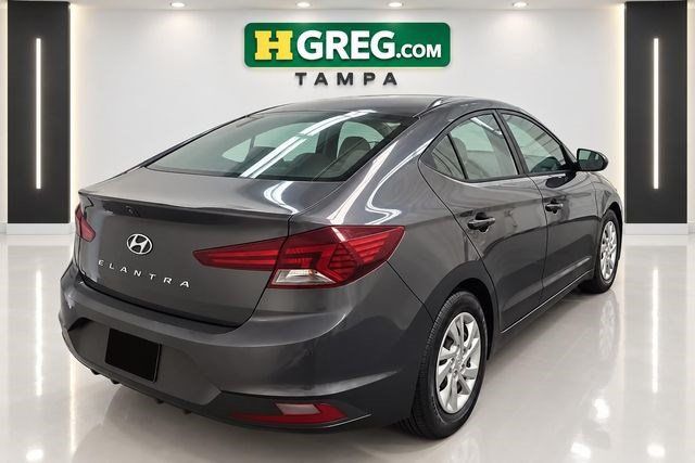 Used 2020 Hyundai Elantra SE FWD image 6