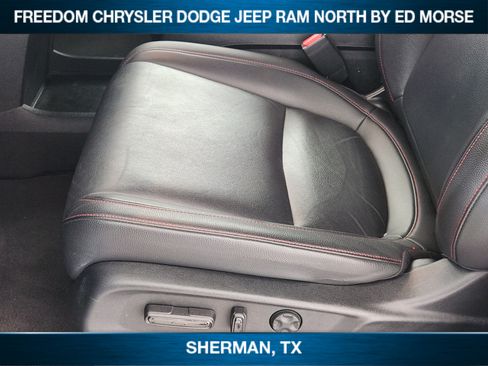 Used 2025 Honda Odyssey Sport-L image 17