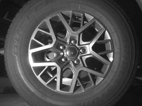 Used 2025 Jeep Wrangler Sahara image 15