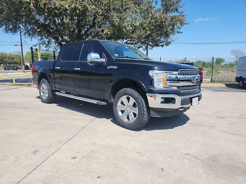 Used 2019 Ford F150 Lariat image 1
