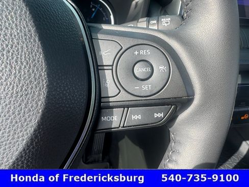 Used 2023 Toyota RAV4 SE w/ Convenience Package AWD/4WD image 14