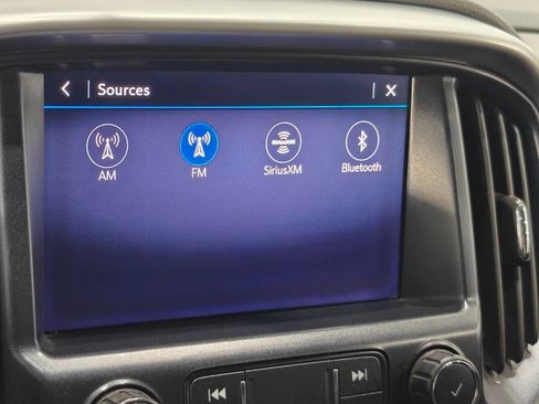 Used 2019 Chevrolet Colorado LT w/ Colorado RST Special Edition AWD/4WD image 34