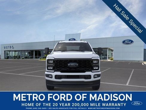 New 2026 Ford F350 XLT w/ XLT Premium Package AWD/4WD image 7