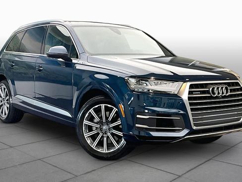 Used 2019 Audi Q7 3.0T Premium Plus w/ Premium Plus Package AWD/4WD image 3