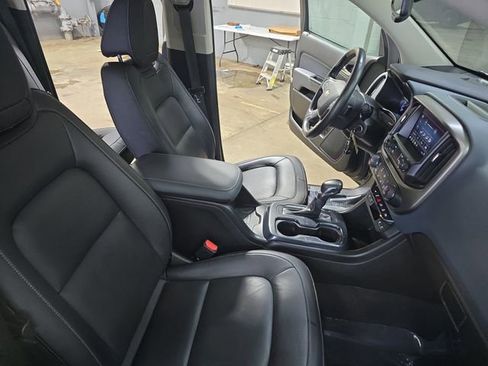 Used 2022 Chevrolet Colorado Z71 w/ Trail Boss Package image 14