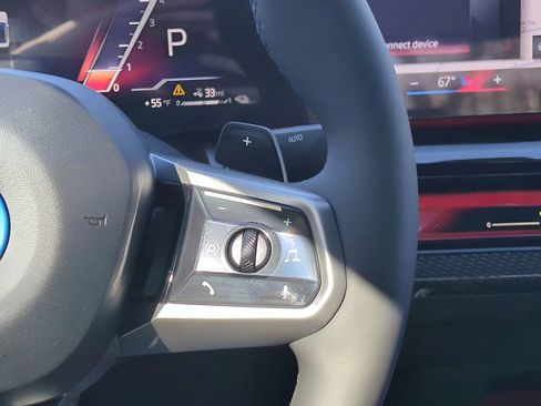 New 2026 BMW 550e xDrive w/ Premium Package image 26