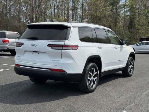 Used 2024 Jeep Grand Cherokee L Limited w/ Luxury Tech Group II AWD/4WD image 23