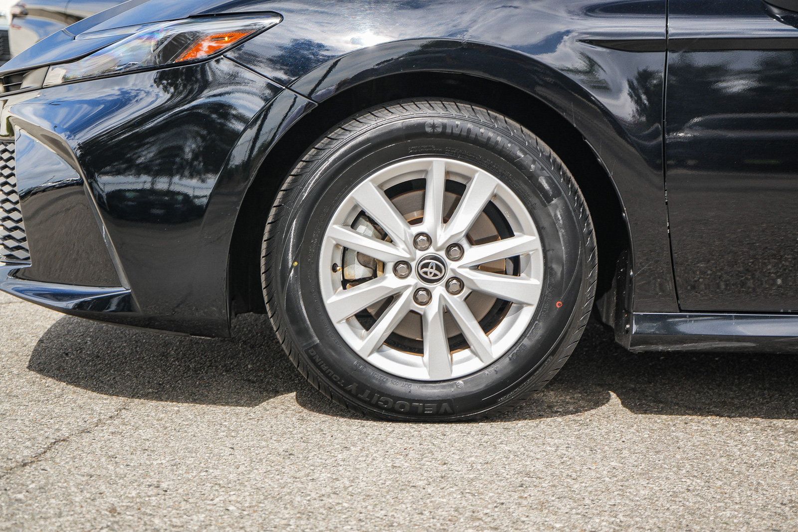 Used 2025 Toyota Camry LE FWD image 11