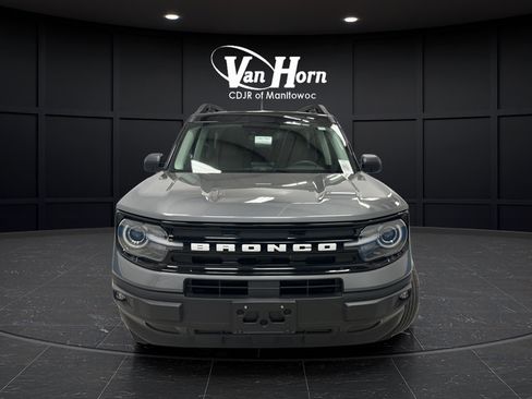 Used 2023 Ford Bronco Sport Outer Banks w/ Tech Package AWD/4WD image 2