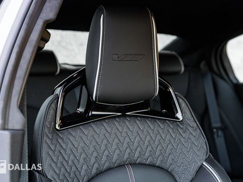 Used 2023 Cadillac CT5 V Blackwing w/ Parking Package image 40