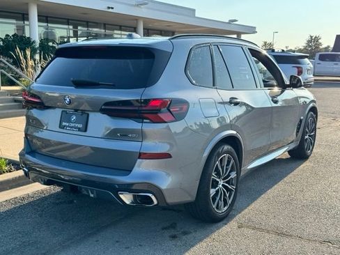 Used 2024 BMW X5 xDrive40i w/ M Sport Package AWD/4WD image 5