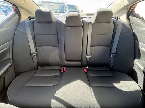 Used 2025 Nissan Altima 2.5 SV image 38