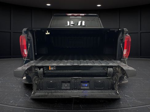 Used 2025 GMC Sierra 1500 Denali Ultimate AWD/4WD image 29