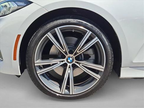Used 2023 BMW 330i Sedan w/ Premium Package RWD image 24