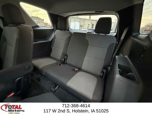 Used 2021 Chevrolet Traverse LT FWD image 11