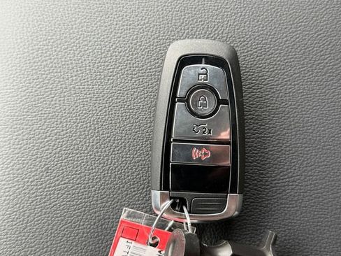 New 2025 Ford F150 Lightning XLT image 19