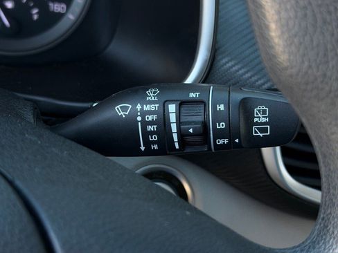 Certified 2020 Hyundai Tucson Value w/ Cargo Package image 17