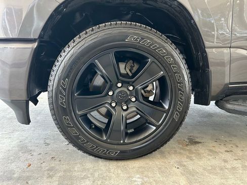 Used 2023 RAM 1500 Big Horn RWD image 14