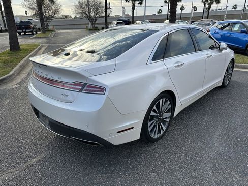 Used 2020 Lincoln MKZ Reserve w/ Elements Package image 6