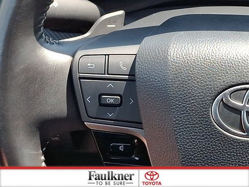 Certified 2025 Toyota Camry SE FWD image 20
