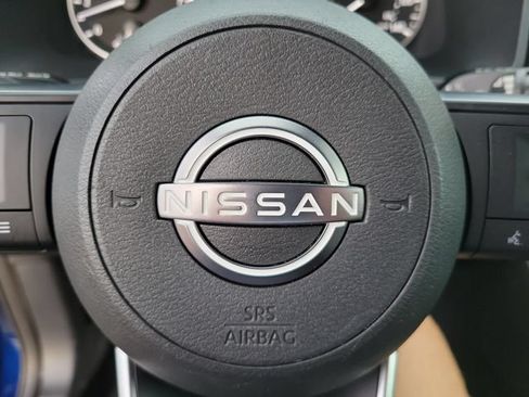 Used 2024 Nissan Rogue SV AWD/4WD image 27