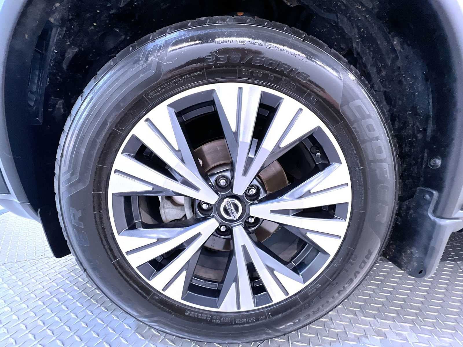 Used 2021 Nissan Rogue SV w/ Premium Package AWD/4WD image 10