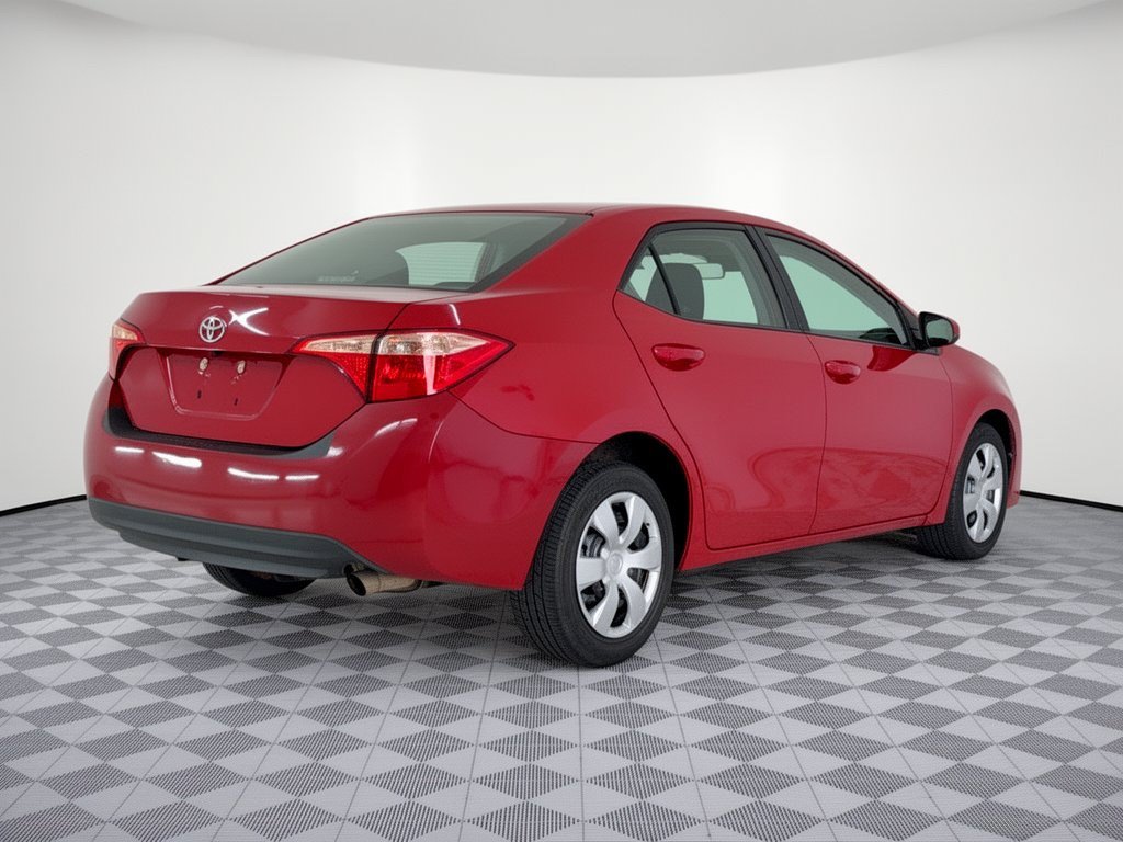 Used 2017 Toyota Corolla LE FWD image 9