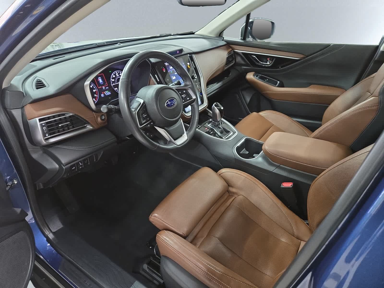 Used 2020 Subaru Outback Touring XT AWD/4WD image 6