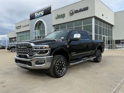 Used 2025 RAM 2500 Limited w/ Cold Weather Group image 5