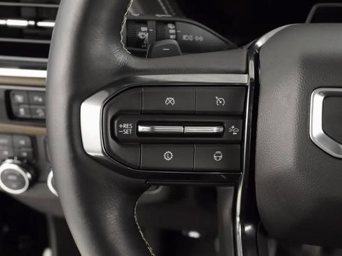 Used 2025 GMC Yukon XL Denali Ultimate image 14