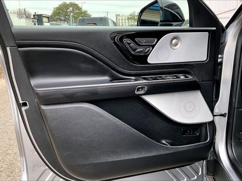 Used 2021 Lincoln Aviator Grand Touring w/ Equipment Group 302A image 21