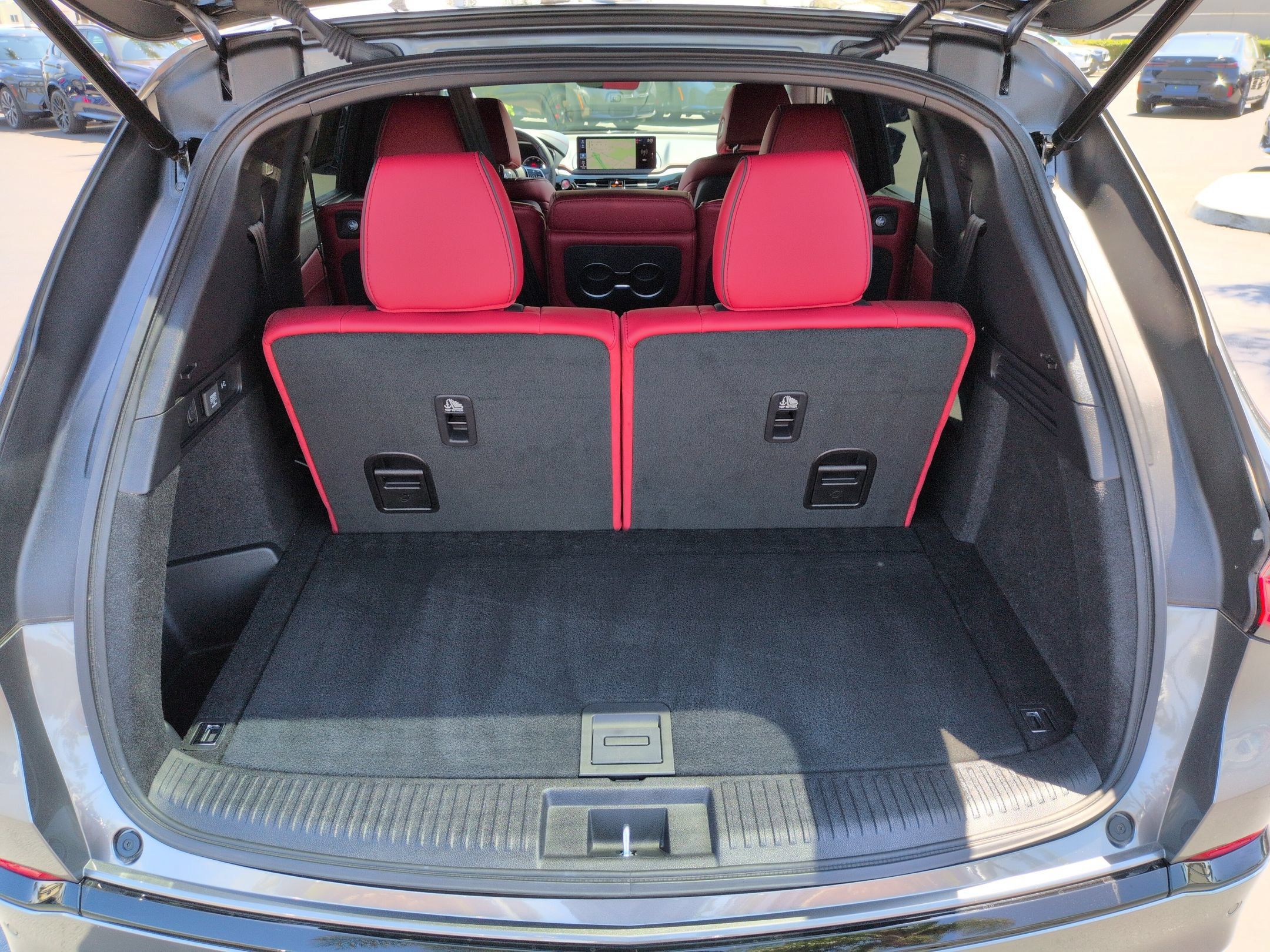 Used 2025 Acura MDX A-Spec AWD/4WD image 32